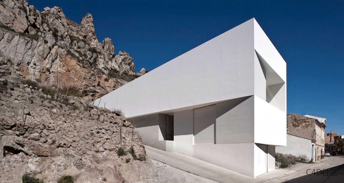 城堡俯瞰山腰上的房子-behance-Fran Silvestre Arquitectos