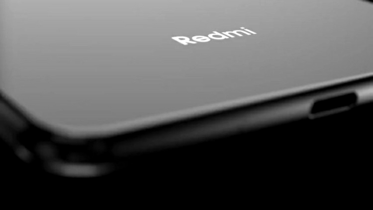 Redmi A4渲染视频：挖孔屏、机身很薄、相机很帅